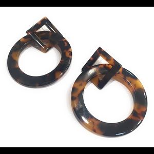 Tortoise Shell Modern Geometric Earrings
